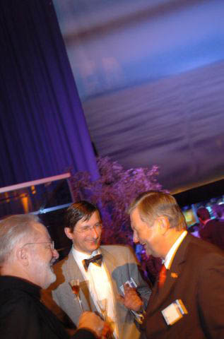 wente_0621_fuk2005